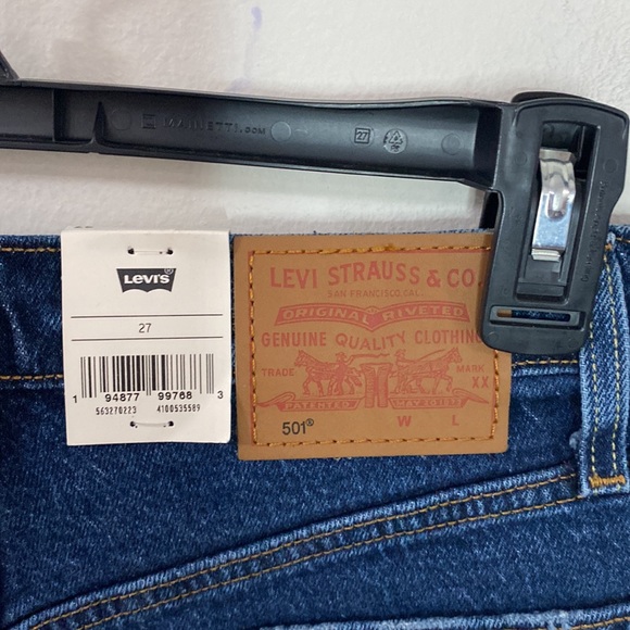 Levi’s Premium 501 High-Rise Distressed mini Shorts in Salsa Destiny Wash sz 27 - Picture 12 of 14